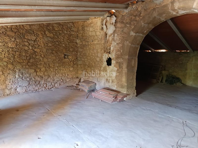 Foto 4f0965ae-2d87-43ec-95b0-2daf900e79ef. Casa amb aparcament a Binissalem