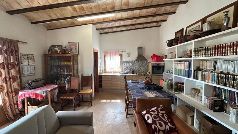 Foto 16ee1649-4cf7-4345-ad36-74af9976cb33. Masia a Alaró