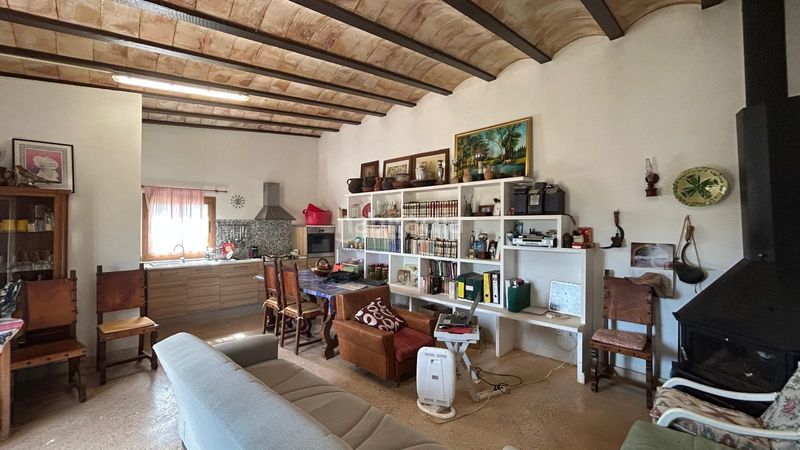 Foto a4e0b794-76db-43e3-a0ff-1aed52eb4b2f. Masia a Alaró