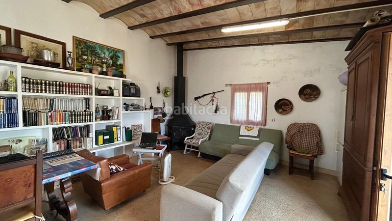 Foto ddd0a3c9-8f55-4555-bf0b-ee318b1e44fd. Masia a Alaró