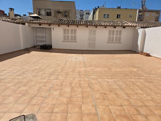 Lloguer Pis  Avenida sant ferran. Piso de 4 habitaciones con terraza en palma