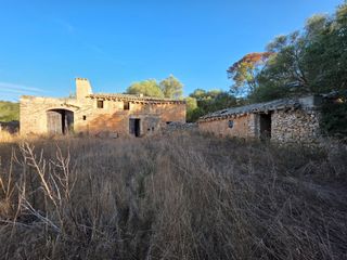Masia a Costitx. Casa rustica en costitx