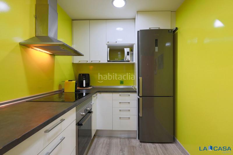 Foto 20a6aa84-9de3-492b-a343-c333967d4223. Appartamento con riscaldamento in Sant Crist Badalona