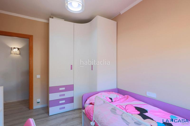 Foto ff99d632-027e-4932-a84e-1654fe0f60a5. Etagenwohnung mit heizung in Sant Crist Badalona