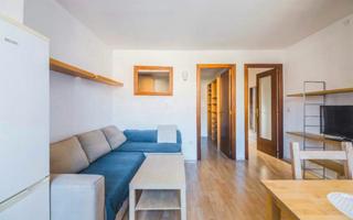 Etagenwohnung in Carrer de Sants
