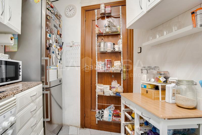 Foto 1b780593-e17e-40fc-8d33-860ad109d695. Appartement avec chauffage dans Prosperitat Barcelona