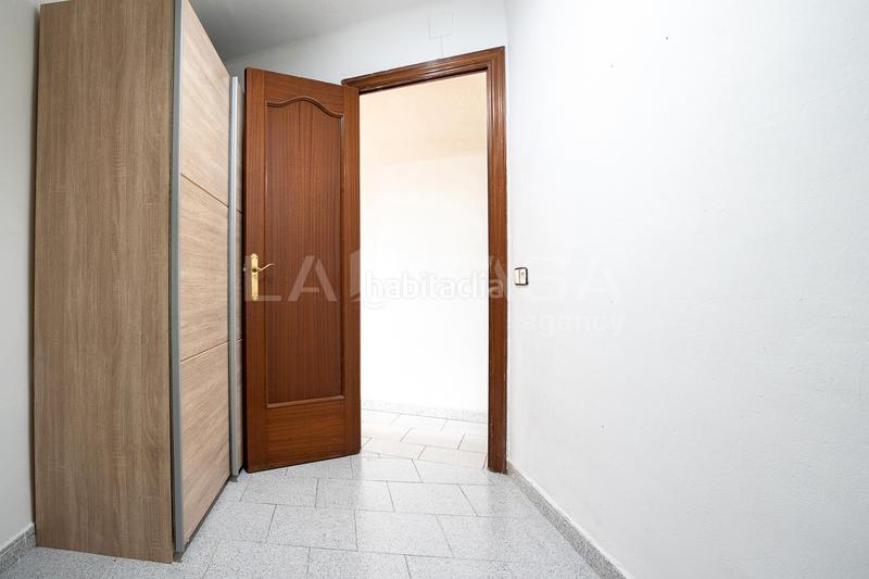 Foto 0a0d8710-9e39-4f51-9754-9558651873e2. Piso en Prosperitat Barcelona