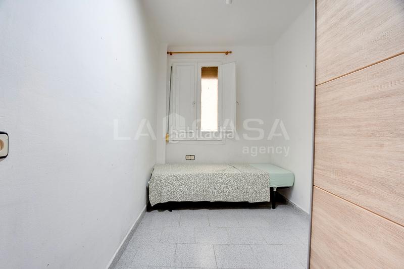Foto 51a7a234-651d-475b-8f65-5308652d46b5. Piso en Prosperitat Barcelona