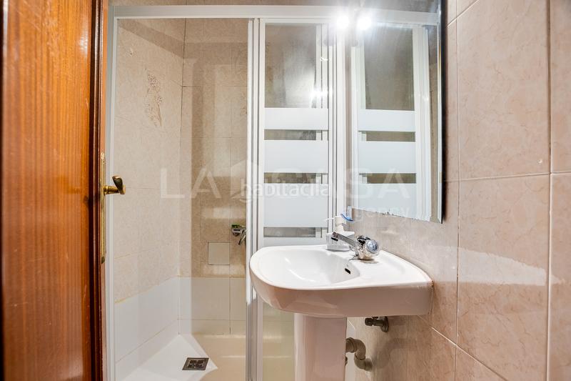 Foto be809d42-7642-42b0-8064-079deb847c3b. Piso en Prosperitat Barcelona