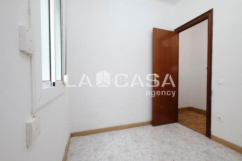 Foto 4678d053-0958-4a50-89d6-a8247840da91. Pis a Turó de la Peira Barcelona