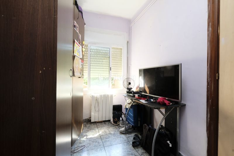 Foto 80459c7e-3af6-4b4f-b6b2-6caace3cc2fe. Pis amb calefacció a Prosperitat Barcelona