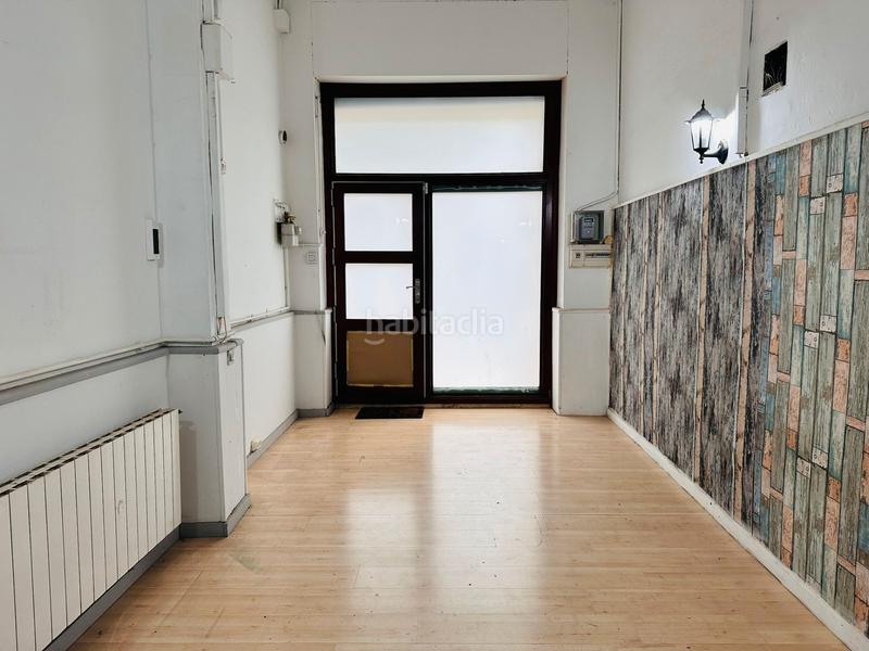 Foto a84a1699-68d7-465d-8db1-bf71e7b9f4f6. Piso en El Camp de l´Arpa del Clot Barcelona