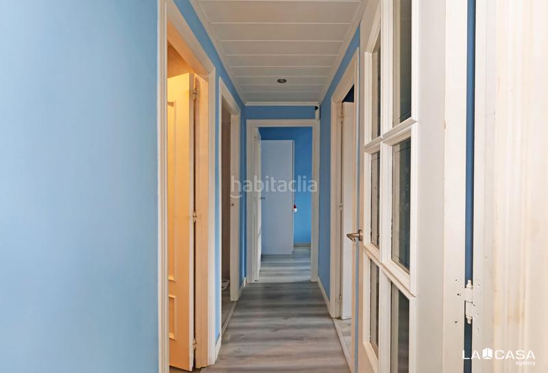 Foto 349e9635-3f3e-4b2e-84dd-4c671c066161. Appartement avec chauffage dans Camps Blancs Sant Boi de Llobregat