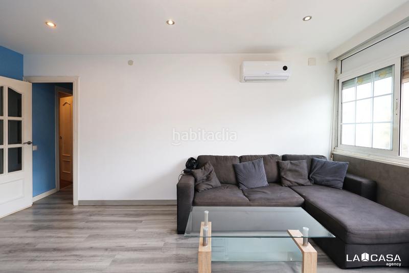 Foto 6221827a-a87e-4b39-b34a-276382bb0320. Appartement avec chauffage dans Camps Blancs Sant Boi de Llobregat