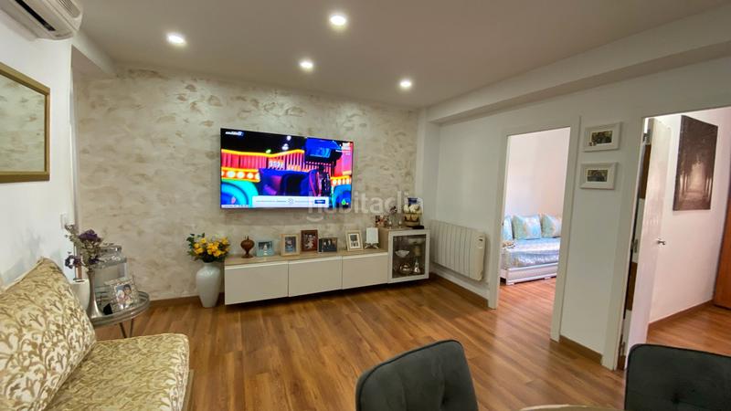 Foto 437a26ad-8bfc-4c42-b6a7-54ab343413d8. Etagenwohnung mit heizung in Collblanc Hospitalet de Llobregat (L´)