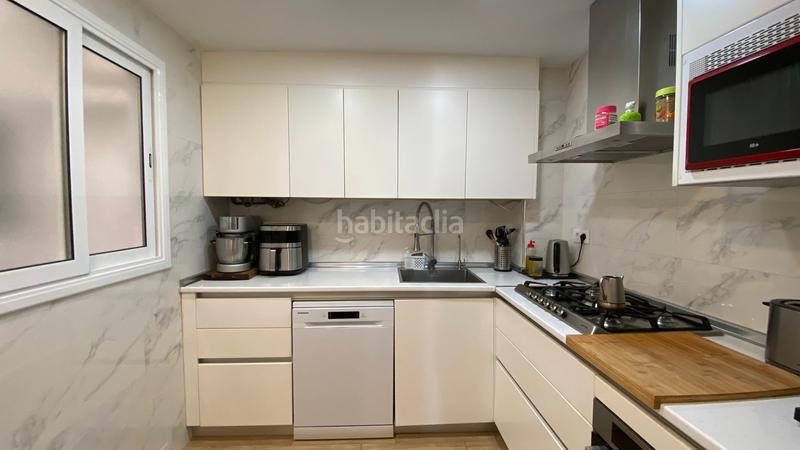 Foto c4653dd0-8ace-4a2a-9a93-4ce8bebd7a75. Etagenwohnung mit heizung in Collblanc Hospitalet de Llobregat (L´)