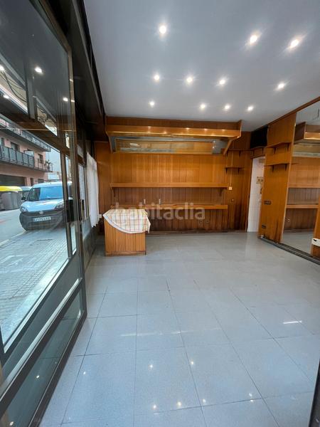 Foto e2a72077-8fe0-48d2-ac1a-45f4d5b97d49. Local comercial a Centre-Estació Gavà