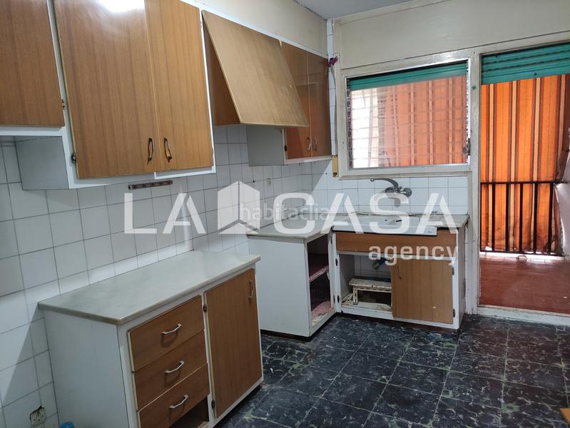 Foto dcce6334-c093-4922-b138-639d6bf50827. Appartamento in Centre Santa Coloma de Gramenet