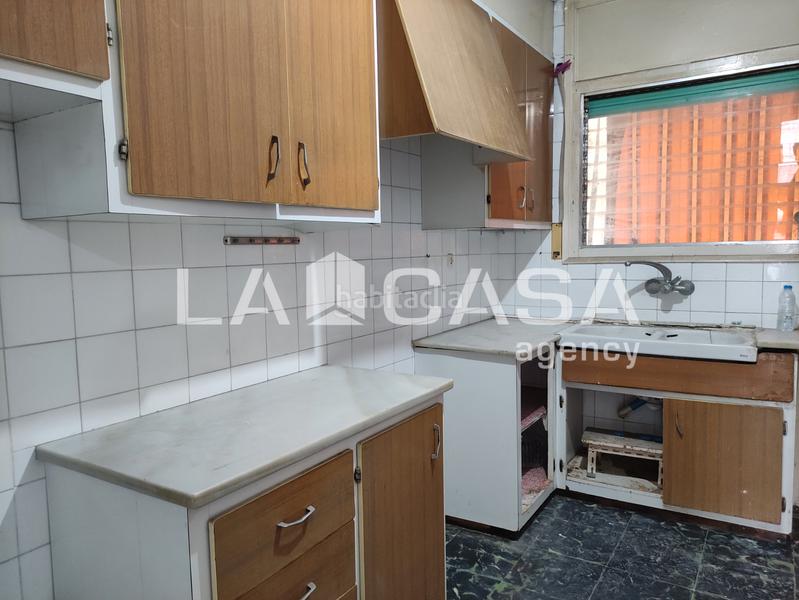 Foto 6807acd3-b52d-4dc8-b380-89343bbc9466. Flat in Centre Santa Coloma de Gramenet