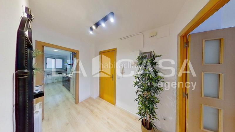 Foto 777e20e5-9215-4d02-83ca-767d92a7013d. Flat with heating in Navas Barcelona