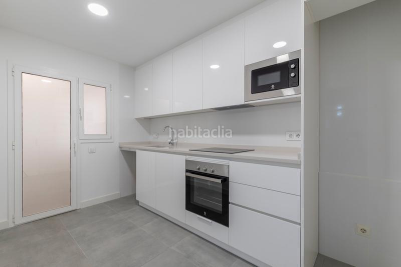 Foto 5c863bd2-ae71-49d2-889b-f29057c44405. Appartamento con riscaldamento in El Poble Sec - Parc de Montjuïc Barcelona