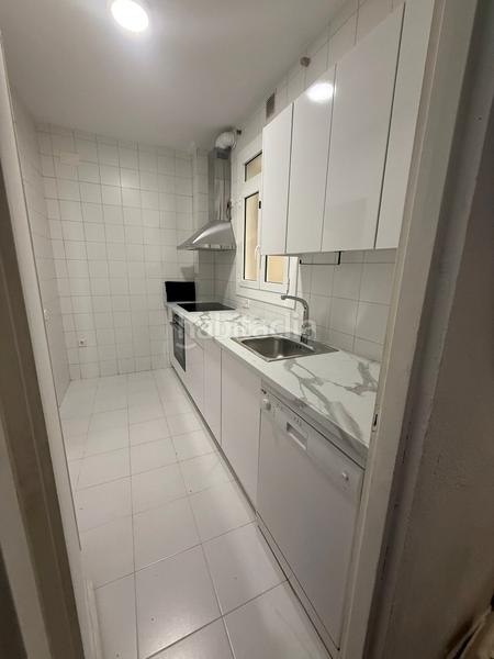 Foto 56730204-00c8-488d-9237-23a1f72bbc27. Etagenwohnung mit heizung in Guinardó Barcelona