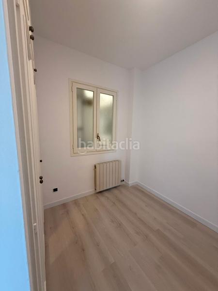 Foto 5e76da0e-04a2-46ef-ba23-11b409f4f6bf. Etagenwohnung mit heizung in Guinardó Barcelona