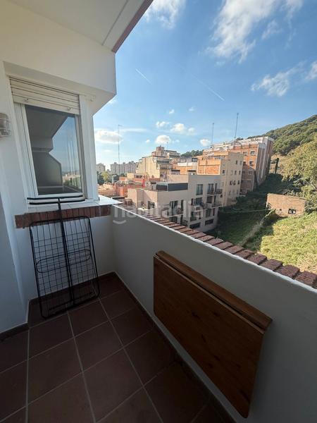 Foto 907881e8-b258-4d86-b537-2c864d618fd8. Etagenwohnung mit heizung in Guinardó Barcelona