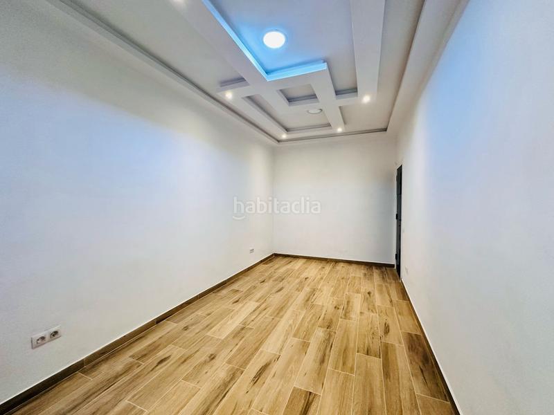 Foto d6d1fede-2bf5-4b6a-a0ad-4592502b4049. Local comercial en Carmel Barcelona