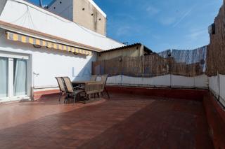 Etagenwohnung in Carrer de Padilla