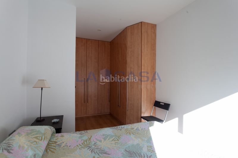 Foto 5cdc29a6-a776-47b9-9d63-622dc02a5fea. Pis amb calefacció a El Camp de l´Arpa del Clot Barcelona