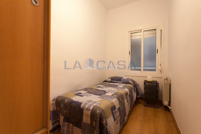 Foto ce563a88-bd82-449a-85f6-c44d57355075. Pis amb calefacció a El Camp de l´Arpa del Clot Barcelona