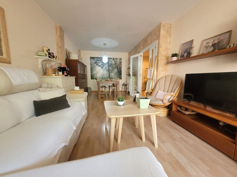 Foto b04ba4da-664e-422c-8892-603878e67386. Piso en Martorell