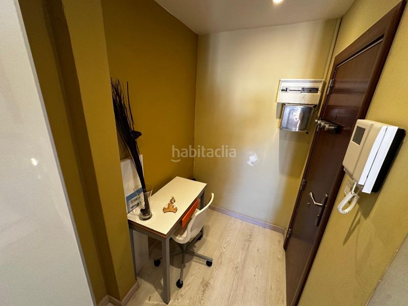 Foto ac4ba2f2-285b-4300-bf93-7dcc0b2c7f87. Pis a Sants-Badal Barcelona