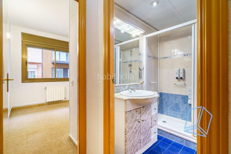 Foto 4e7baacc-67f4-4334-90cc-d0b745c97c16. Pis amb calefacció a Baix Guinardó Barcelona