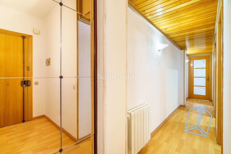 Foto 754f8064-f873-4e63-a967-8e2b839ecbfa. Pis amb calefacció a Baix Guinardó Barcelona