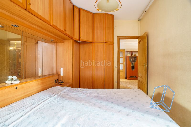 Foto ed5a2b4f-0758-405d-a88a-11623b15a55e. Pis amb calefacció a Baix Guinardó Barcelona