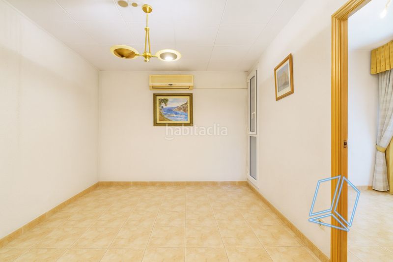 Foto f25b6634-dd99-4241-9909-c496c2aff009. Pis amb calefacció a Baix Guinardó Barcelona