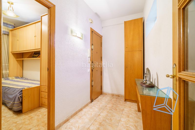 Foto f9eeb24b-e6e7-4281-b392-71ec3f01fa54. Pis amb calefacció a Baix Guinardó Barcelona