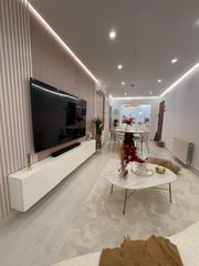 Flat  Carrer de guitard