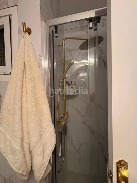 Foto 074dd527-5bf4-49b2-8176-3aa8609830bf. Pis amb calefacció a Barri de les Corts Barcelona