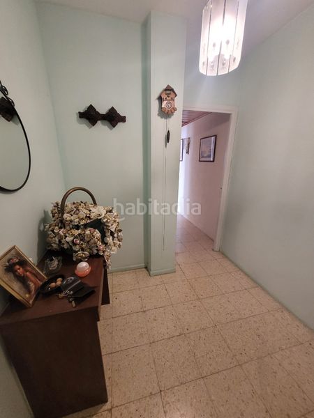 Foto c2f43ad8-ab92-4195-98dd-a5bf81b2d505. Àtic a La Bordeta Barcelona
