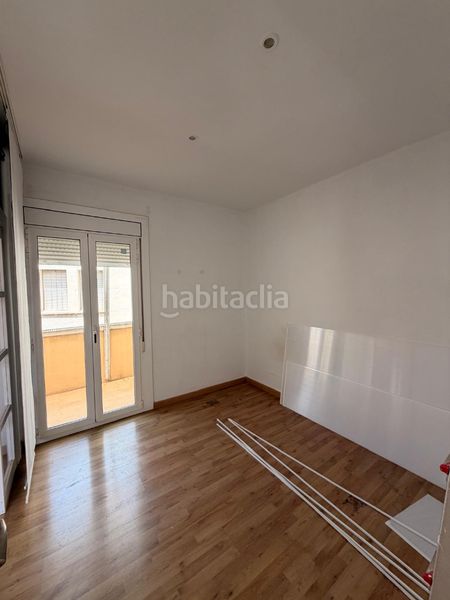 Foto e885dda4-f308-4108-802a-165a64c86b30. Àtic amb calefacció a Sants Barcelona