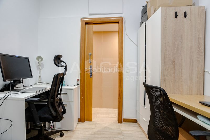 Foto 0c0edb29-8201-4693-95fd-d3ceaca78a9c. Pis amb calefacció a Provençals del Poblenou Barcelona