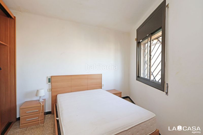 Foto 5db1c27c-bf61-4341-aacc-063600f72460. Dachwohnung mit heizung in Can Vidalet Esplugues de Llobregat