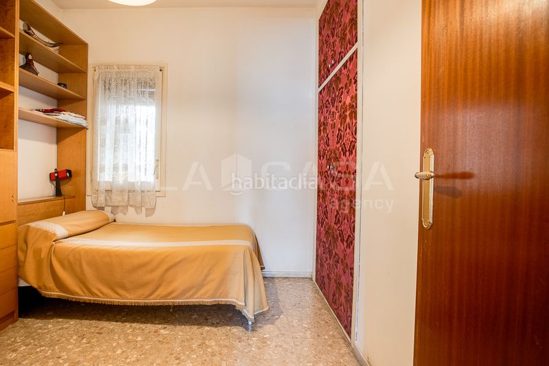 Foto 19b9f1fc-d9f7-4c03-a956-2e08da4bedfa. Pis amb calefacció aparcament a Sagrada Família Barcelona