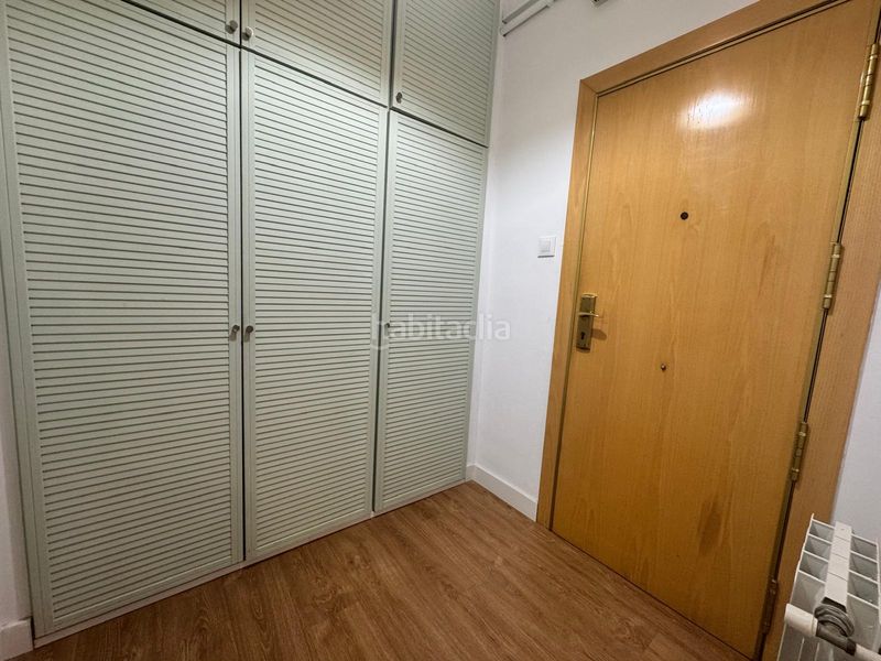 Foto 3ca6b0dd-28e8-49fd-9b3d-47615a56c2a5. Pis amb calefacció a Sants Barcelona