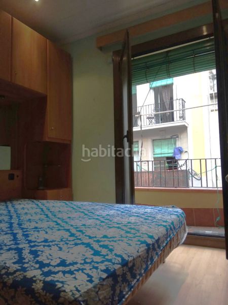 Foto b9ad8ed0-30c6-4ea4-81c4-fd7c228be36a. Pis a Sants-Badal Barcelona