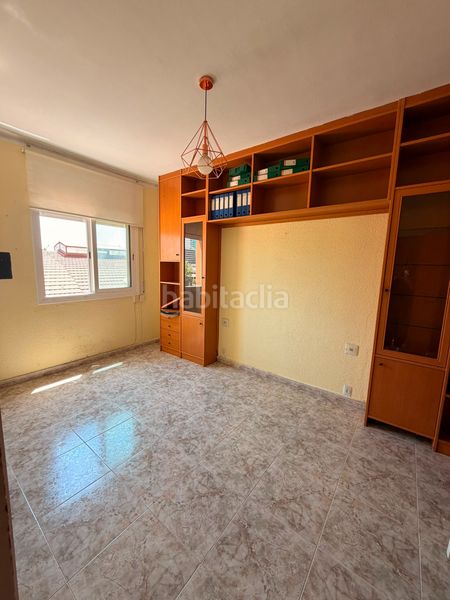 Foto 15d56a8a-b0a4-404e-8cf8-ebe1112a0a8d. Pis a Sants Barcelona