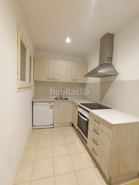 Foto cd0ac3b0-cb47-4887-b09a-021f1ea3d7e2. Pis amb calefacció a Sant Antoni Barcelona